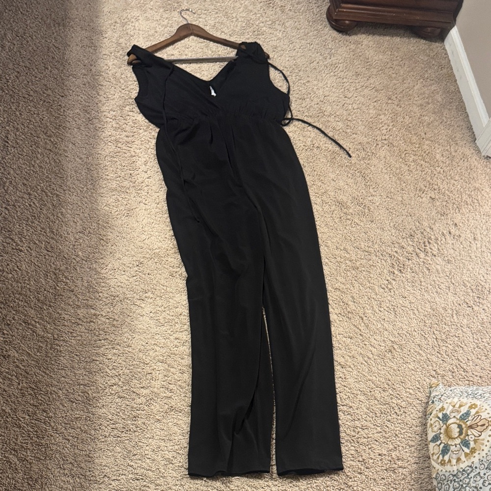 BCBGeneration Black Sleeveless Jumpsuit